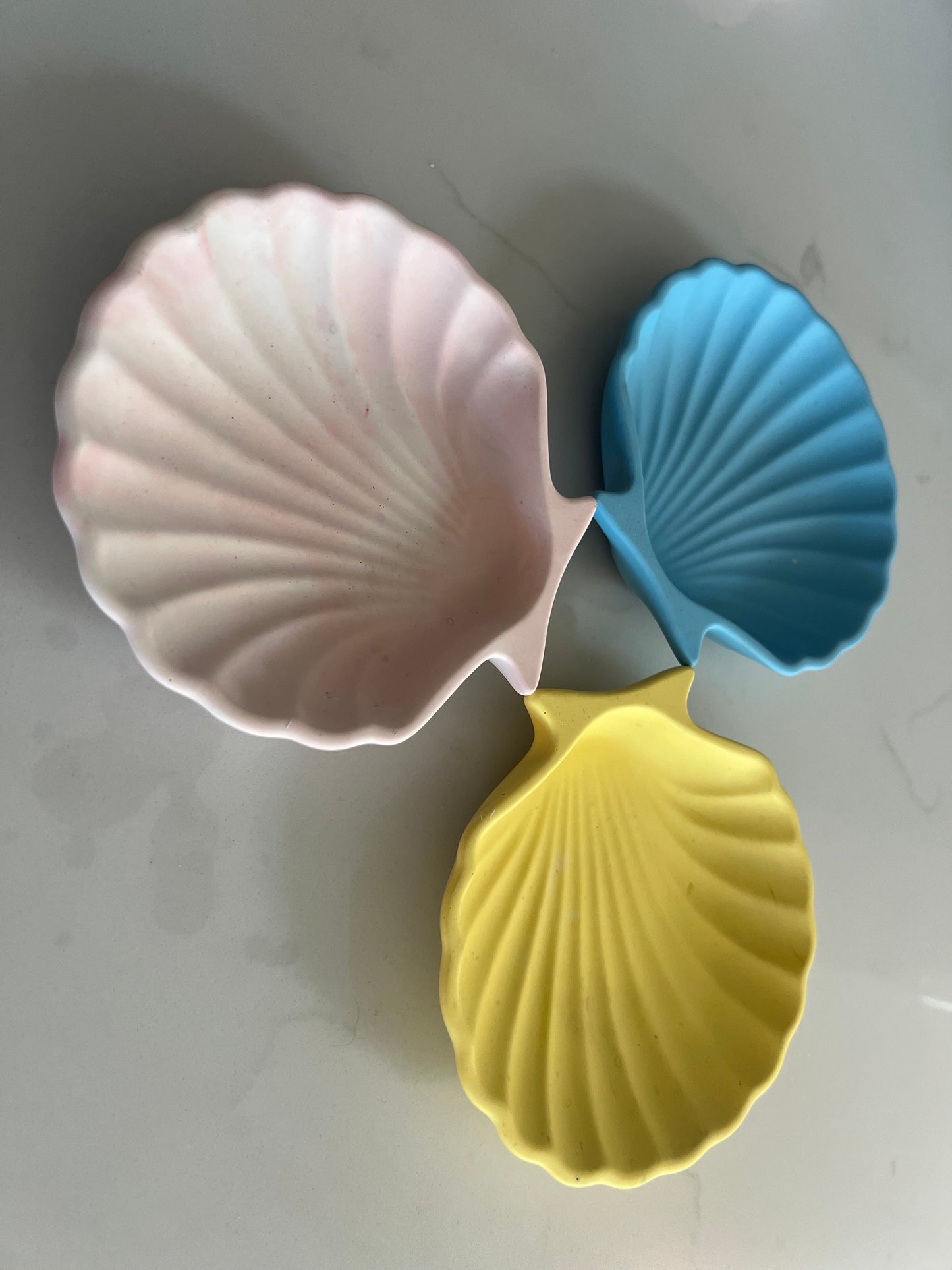 Shell trinket dish - Solid Colour