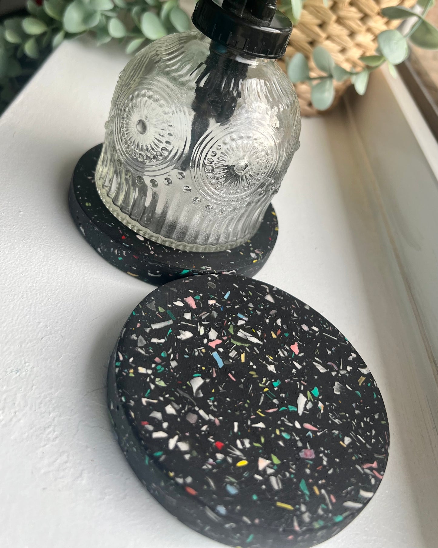 Deep Circle Coasters - Terrazzo